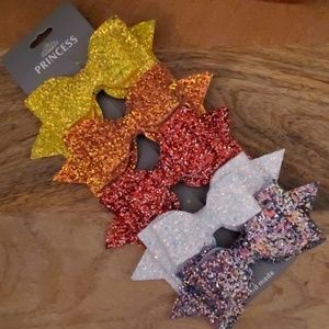 Girls hair bows with alligator clips.